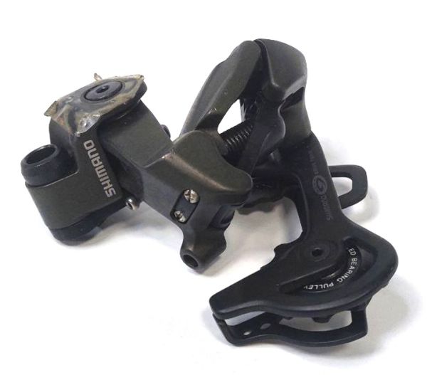 Переключатель задний Shimano RD-M801 9 ск.